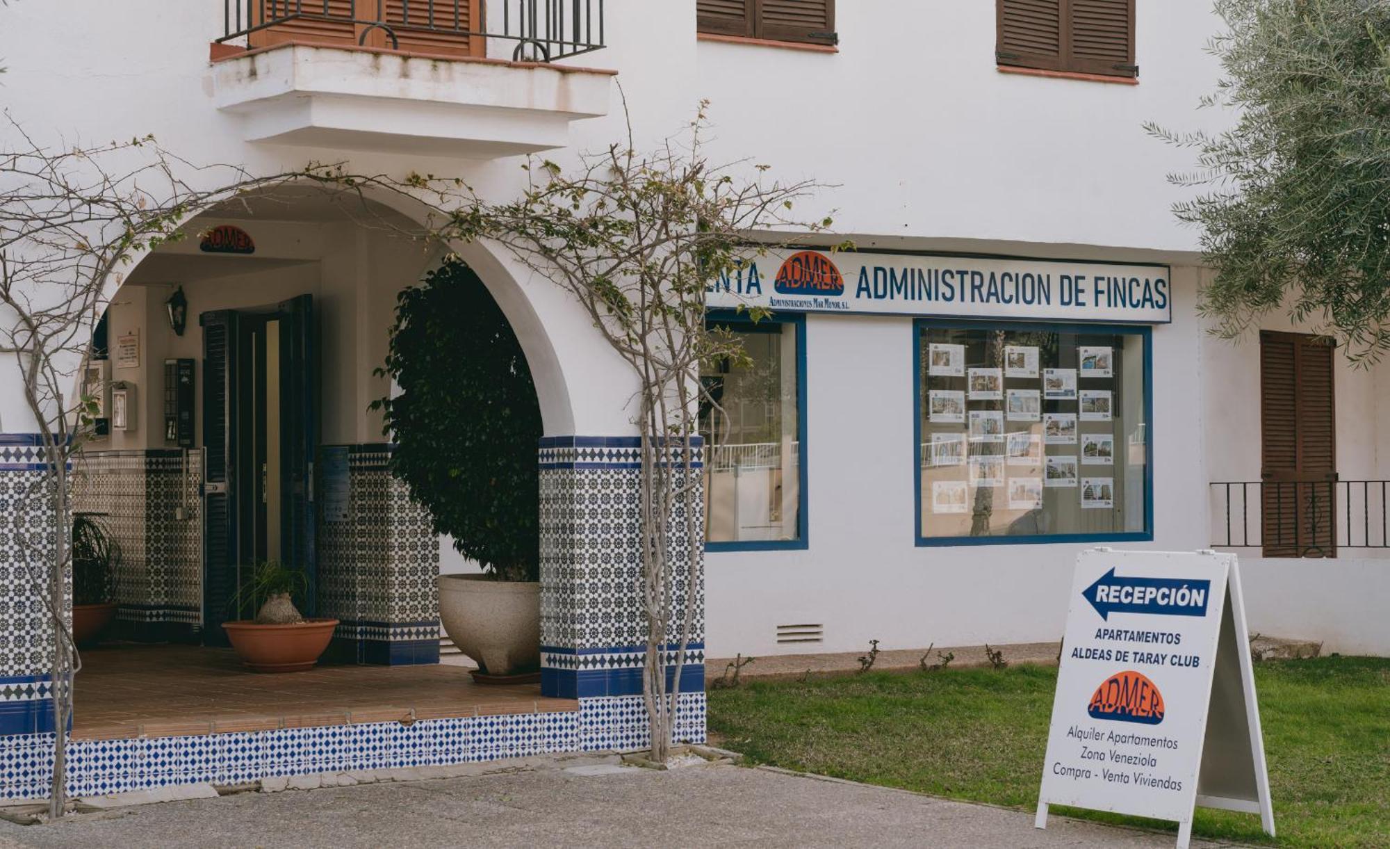 לה מנגה דל מר מנור Apartamentos Punta Cormoran מראה חיצוני תמונה